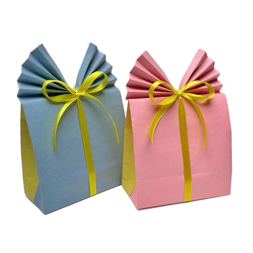 how-to-make-a-paper-gift-bag-with-two-pieces-of-paper-gift-wrapping-love